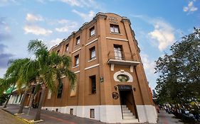Hotel Santa Cruz